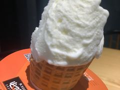 牧场牛乳-野人先生现做冰淇淋(北京顺义祥云小镇店)