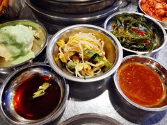 -釜山火炉·海鲜烤肉(紫藤路店)