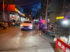-凤张螺蛳粉·爽口粉(跃进路总店)