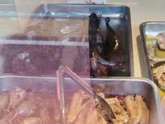 -王浩儿纪六孃甜皮鸭(乐山总店)