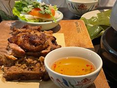 越式香茅猪扒-大头虾越式风味餐厅(光明广场店)