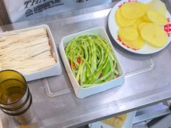-肖婷姐大铁锅重庆火锅(南湖店)