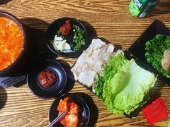 -吴草鸡爪오초닭발韩食堂(融恒盈嘉中心店)