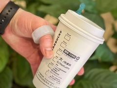 -星巴克臻选(莘庄仲盛店)