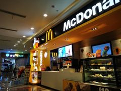 -麦当劳(新世纪环球中心店)