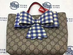 -爱革·奢品·鞋包·衣物·家居(博荟广场店)