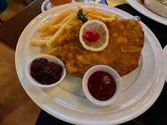 -申德勒加油站西餐厅Schindlers Tankstelle(上海外滩店)