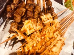-马路牙子地桌烤肉(工体店)