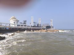 -北戴河碧螺塔海上酒吧公园