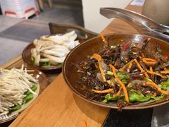 -阿山卓·野生菌火锅·纳西火塘烤肉