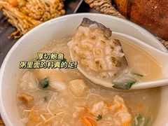 -港丽餐厅(来福士店)