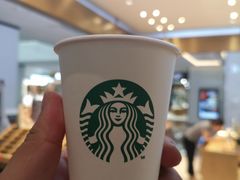 -星巴克(杭州湖滨银泰E区店)