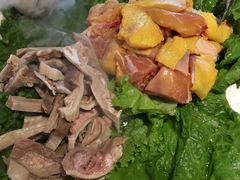 -尚尚仙·酸汤猪手·猪肚鸡火锅(华联万柳购物中心店)