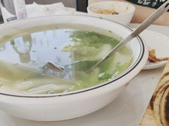 -洪平血旺椒麻鸡雅鱼饭店(熊猫大道店)