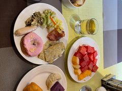 -安徽饭店·白鹭阁自助餐厅(梅山路店)