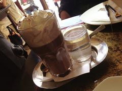 -Cafe Sacher(WIEN)