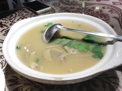 -新疆伏拉沃餐厅(白龙南路店)