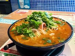 -肥汁米蘭香港米线(定西路店)