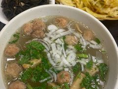 -何胖子丸子汤(南海街店)