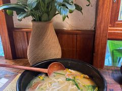 -银米·云南传统过桥米线(双廊黑金冠店)