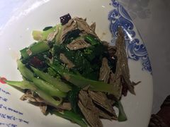 黑腐竹拌芥蓝-雲蜀龙阁·金牌水煮鱼(方庄店)