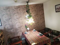 包厢-忘忧草融合私房菜(红鼎国际店)