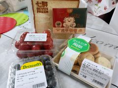 小番茄-七鲜超市(瑞虹天地太阳宫店)