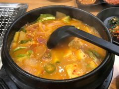 -肉甲韩国木炭烤肉(新壹街1店)