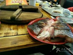 -70後铁锅炖(坡博总店)