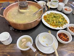 -朴小妹人参鸡汤火锅(长白山万达店)