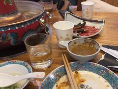 拉克申酱料-毛辣果·贵州红酸汤牛肉火锅(西单店)