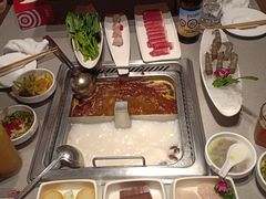 -海底捞火锅(金山百联店)
