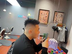 -贝勒爷专业男发