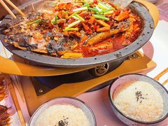 -鸣记脆皮烤鱼·海鲜烤鱼(三八广场店)