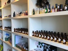 -墨more调香馆DIY自调香水(博雅国际中心B座店)