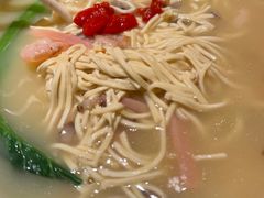 -桂满陇·蟹黄小笼汤包(中山公园店)