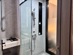 -雅宜酒店(广州黄埔大沙东地铁站店)