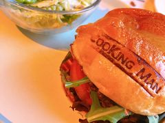 鹅肝牛肉汉堡-Cooking Man(中懋天地店)