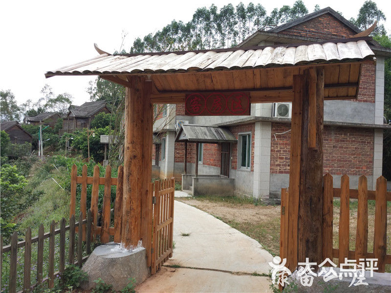 泉港绿笛山庄人均消费_泉港万兆山庄游泳馆