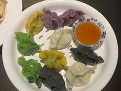 五味海鲜水饺拼盘-东莱馋房(陆家嘴店)