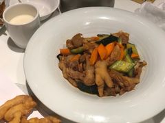 -红樱桃·欢乐餐厅(太原里店)