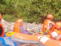 -雅鲁激流探险漂流