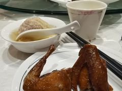 -琬苑鸽庄·川粤融合菜(解放碑总店)