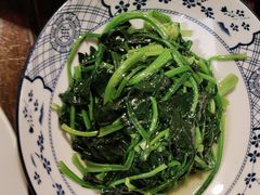 蒜蓉炒菠菜-鱼食饭稻·苏浙土菜18年老馆子(平江路店)