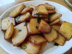 -芦茨金富饭庄·25年老字号·专做稻草鸡