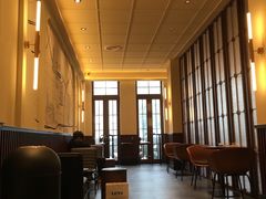 -瑞幸咖啡(江汉路中山大道店)