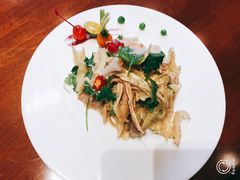 -姜君·千岛湖鱼头馆(浦东大道店)