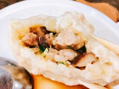 鲜虾仁包子-张包铺(道外店)