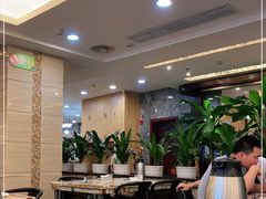 大堂-椿记烧鹅(叠彩店)