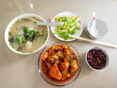 -爱的果实月嫂育婴师(世纪东方店)